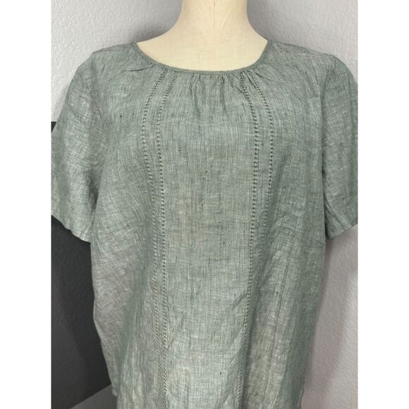 Liz Claiborne Tops - NWT Liz Claiborne Linen Cotton Pintuck Short Sleeve Blouse L Forest Green
